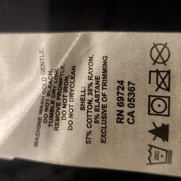 Columbia skirt - Picture 3 of 3